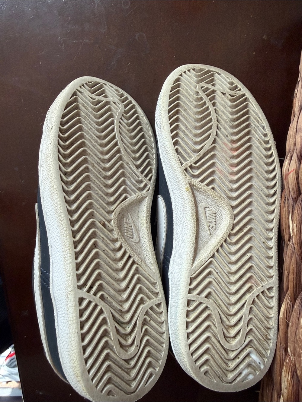 Nike Navy and White Kids Velcro Sneakers - Picture 4 of 4